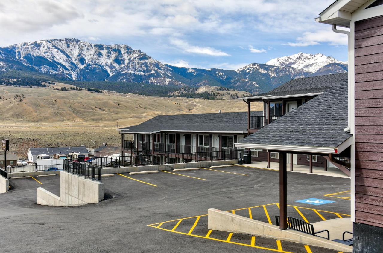 Roosevelt Hotel - Yellowstone 加德纳 外观 照片