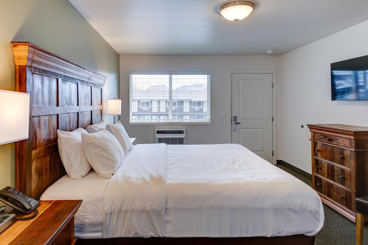 Roosevelt Hotel - Yellowstone 加德纳 外观 照片