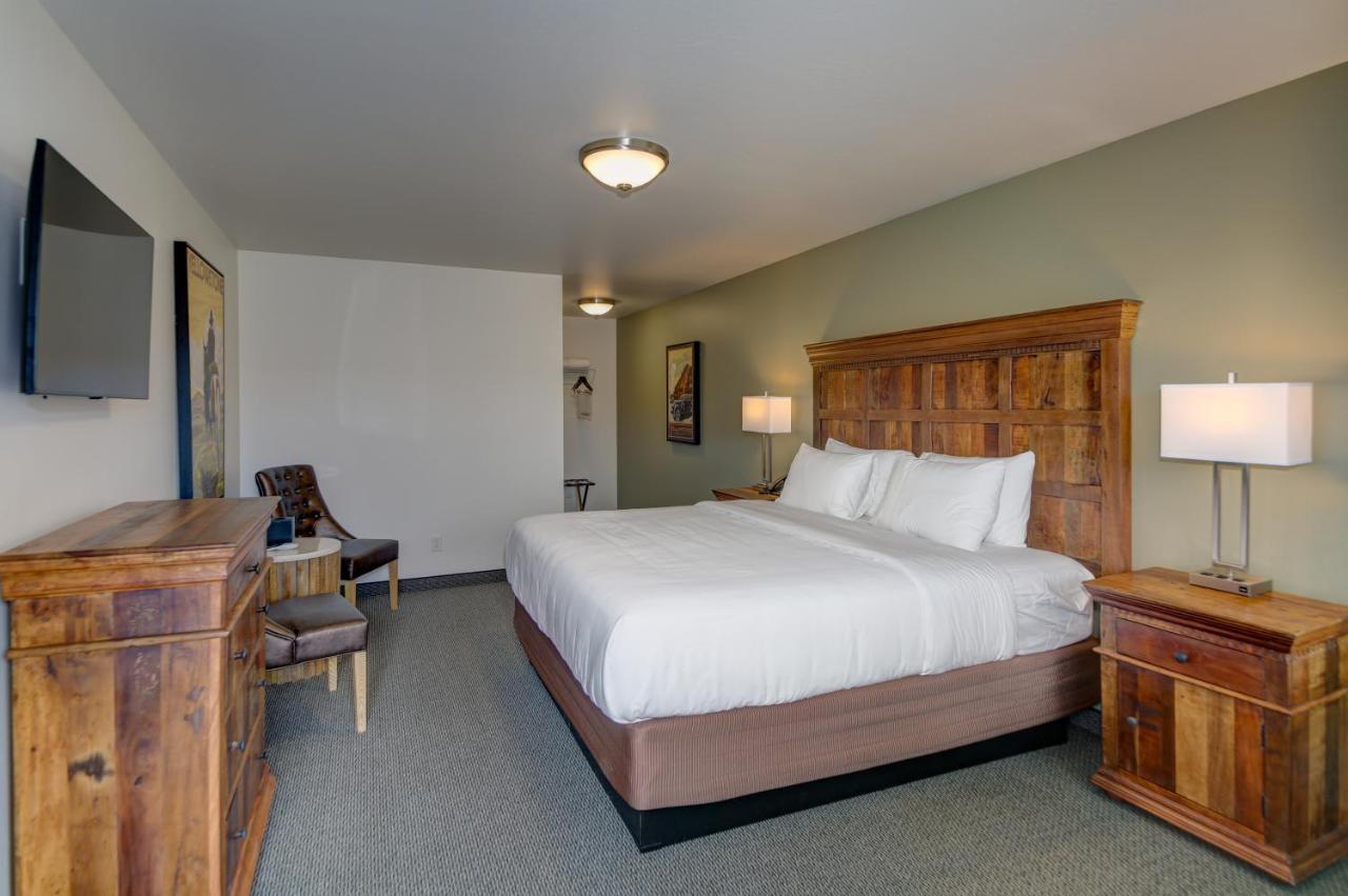 Roosevelt Hotel - Yellowstone 加德纳 外观 照片