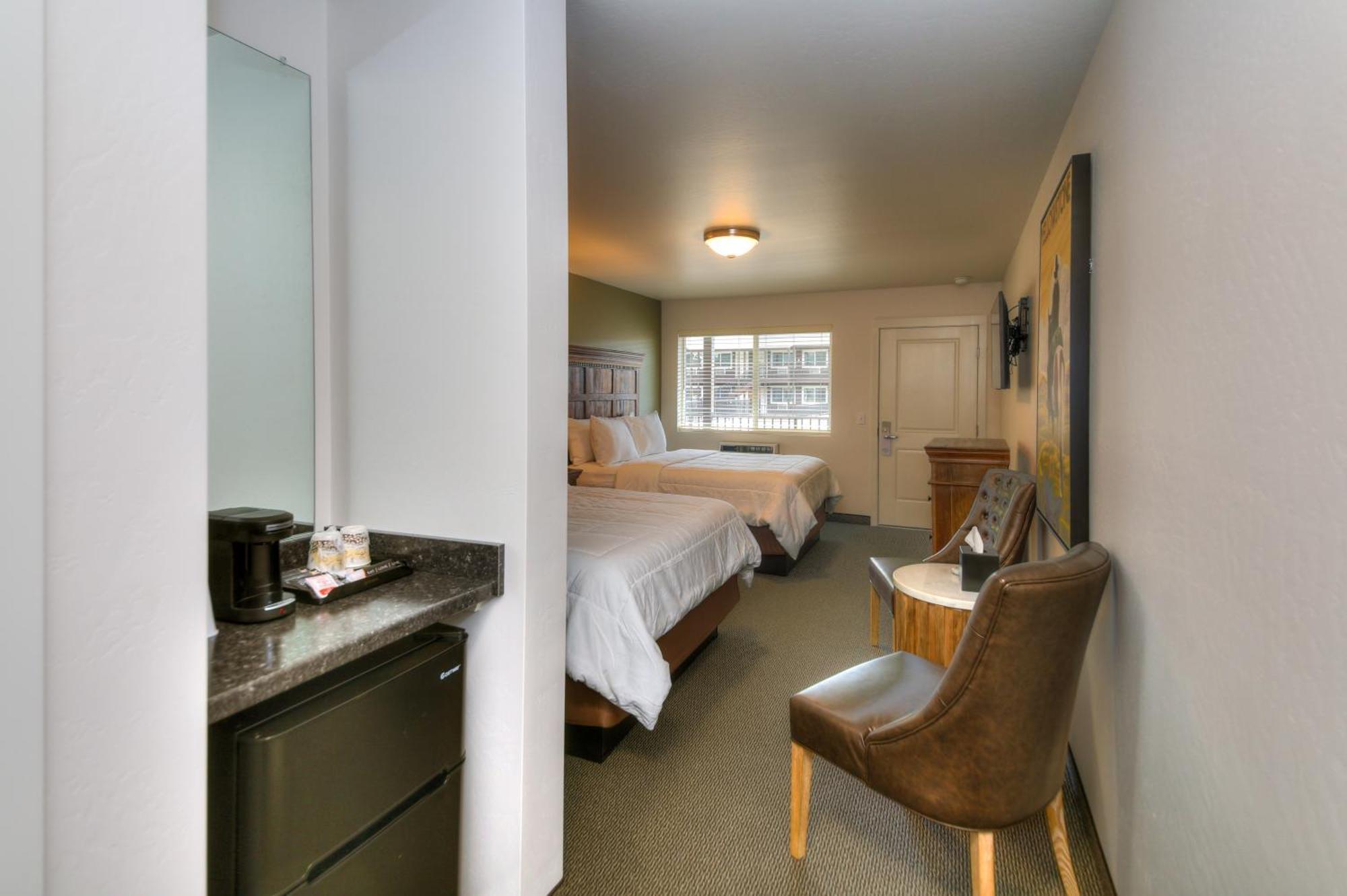 Roosevelt Hotel - Yellowstone 加德纳 外观 照片